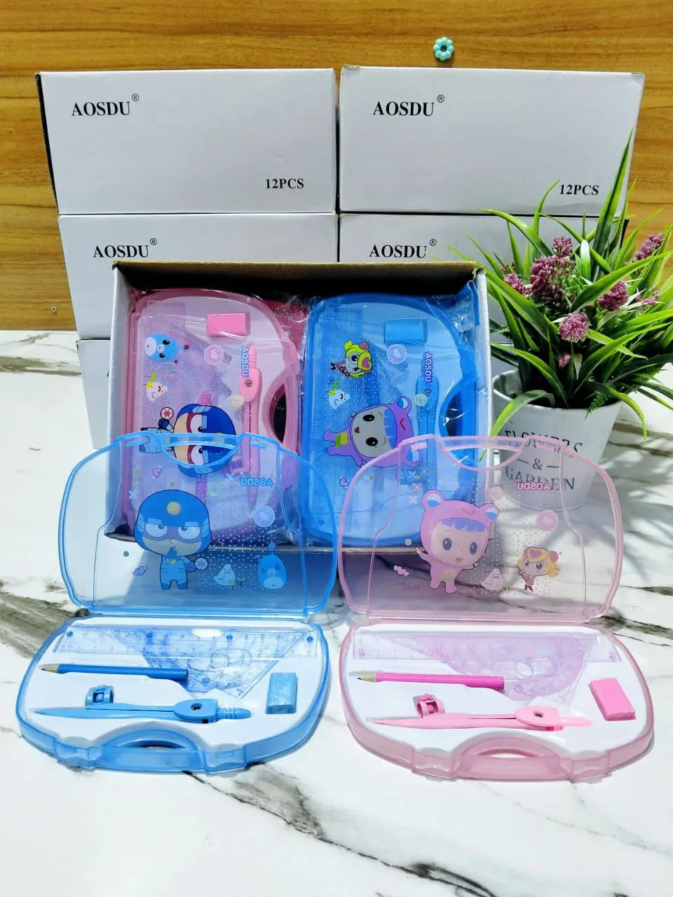 علبة ادوات هندسية بقلم رصاص عادي - كود 61